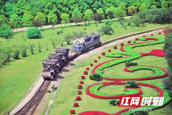 綠色工廠(chǎng)01.jpg